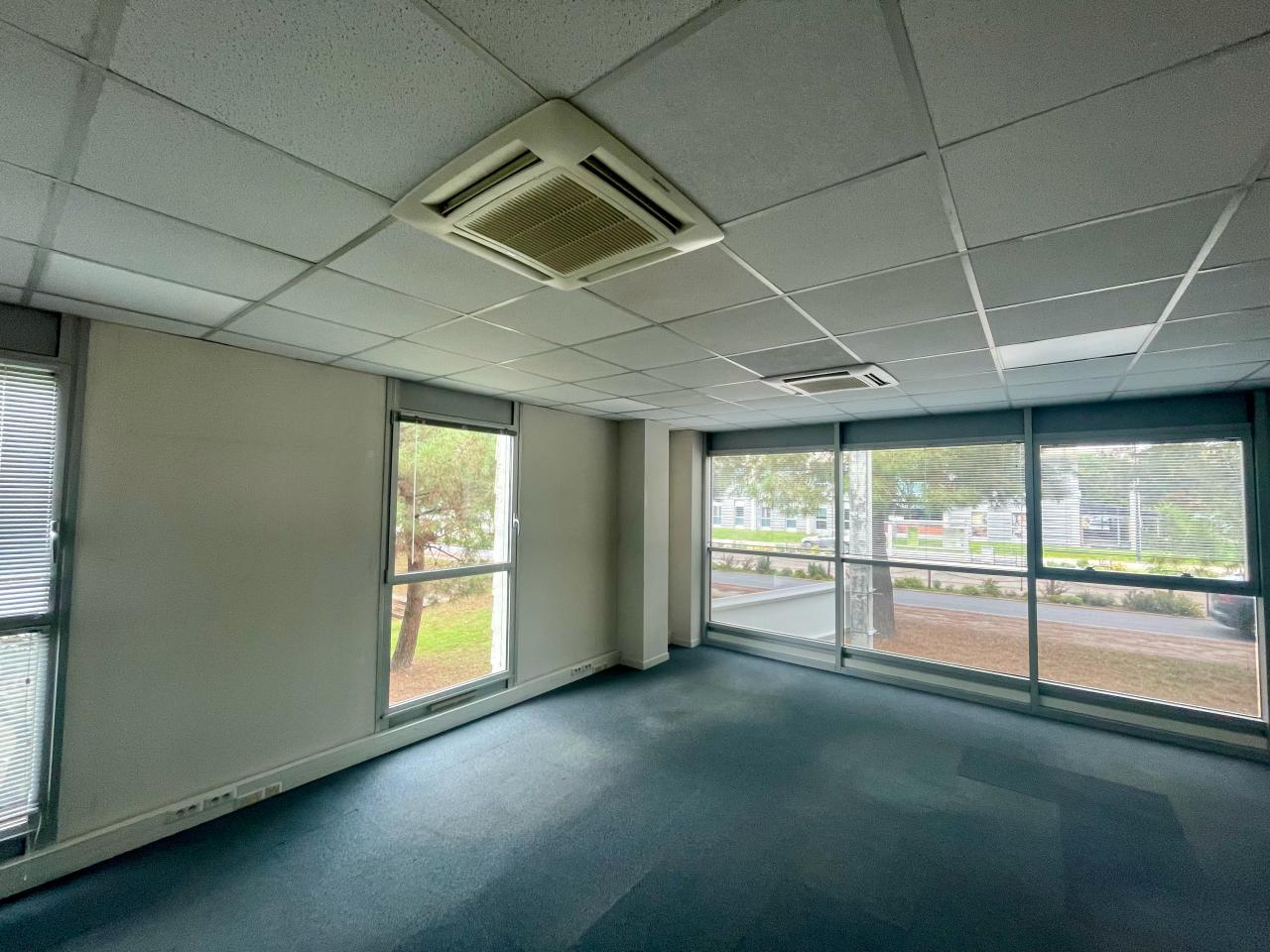 Bureau Nantes 1200m² Location bureau Nantes Loire-Atlantique OLBUR2315703 6